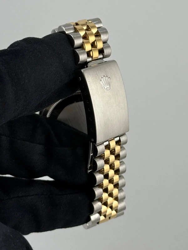 Rolex  36mm Steel and Yellow Gold 16233 9