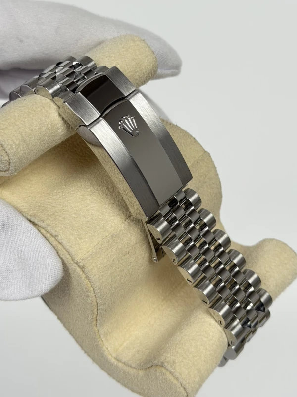 Rolex 41MM STEEL 126300-0020 4