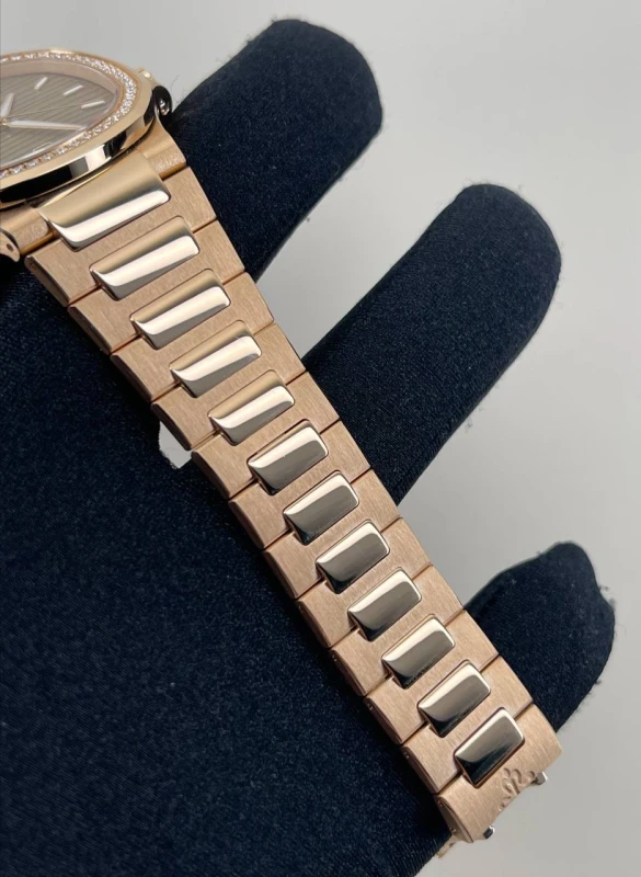 Patek Philippe Lady 7118/1200R-010 7