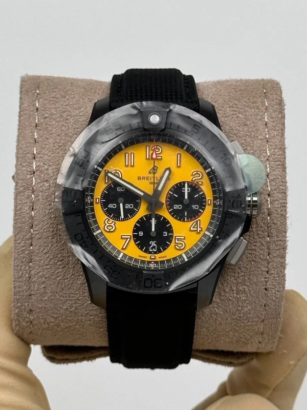Breitling B01 CHRONOGRAPH 44 NIGHT MISSION SB0147101I1X2 2