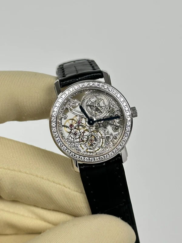 Vacheron Constantin Skeleton Small Model 13580/000G-0000 3