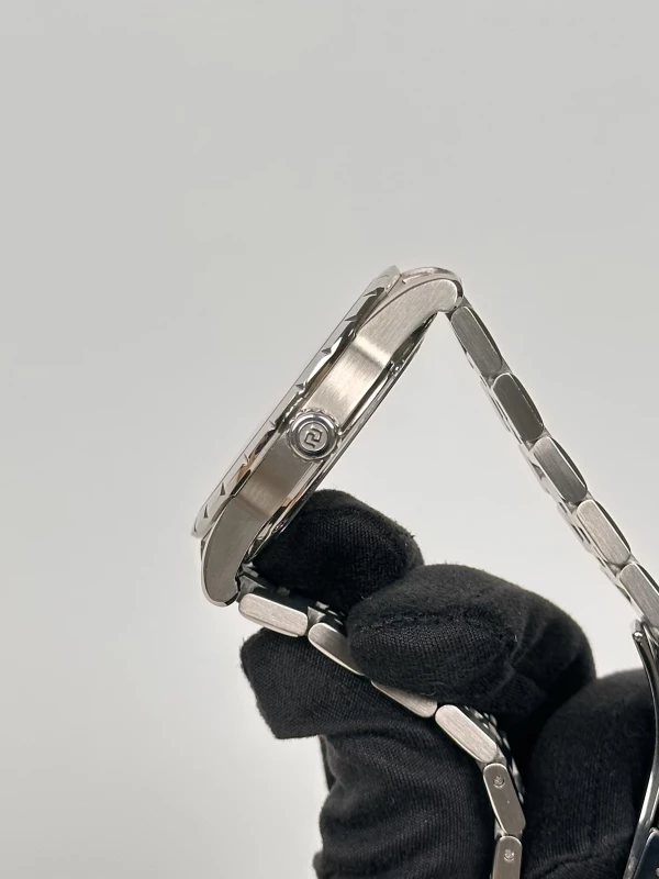 Roger Dubuis RDDBEX0384 4