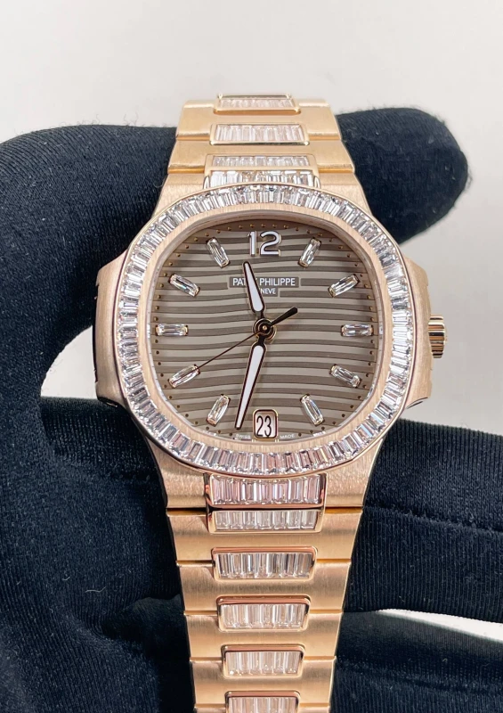 Patek Philippe LADY 7014/1R-001 5