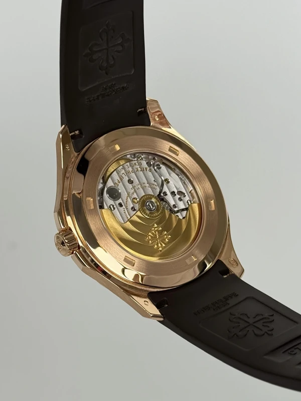 Patek Philippe 5167 5167R-001 9