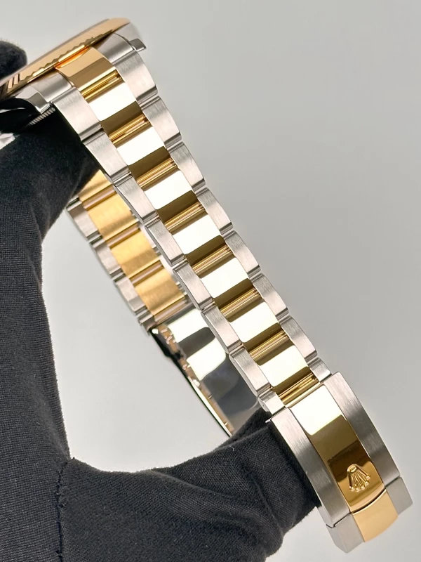 Rolex 41mm Steel and Yellow Gold 126333-0013 5