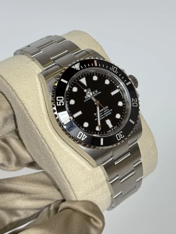 Rolex 41 mm Steel 124060-0001 2