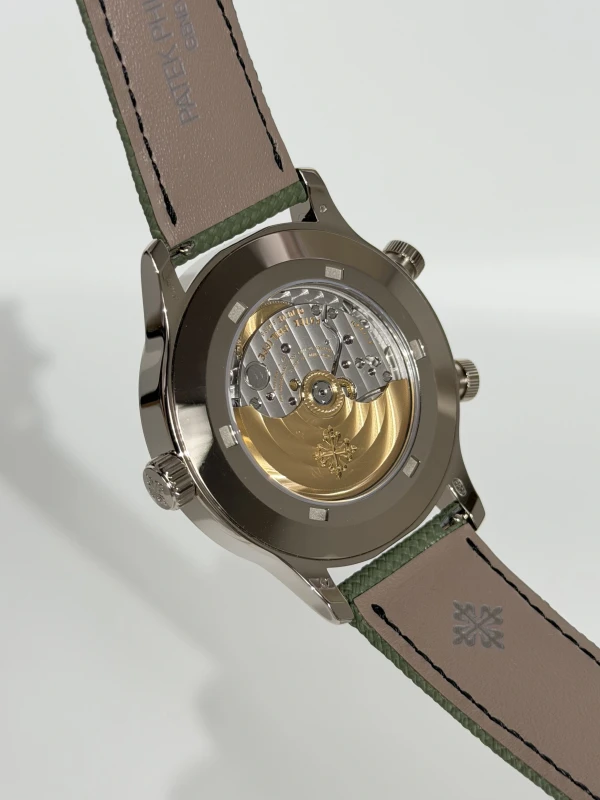 Patek Philippe 5524 5524G-010 6