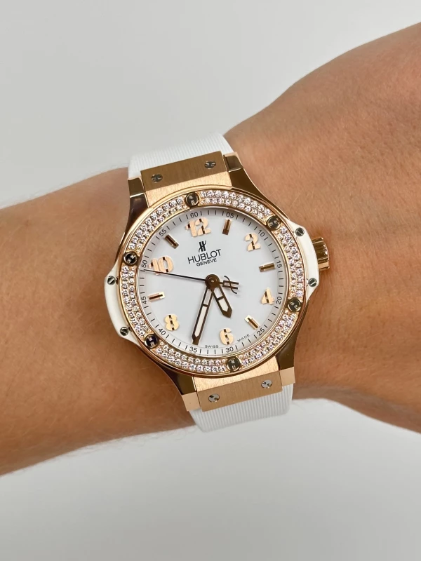Hublot Gold White Diamonds 38 mm  361.PE.2010.RW.1104 9