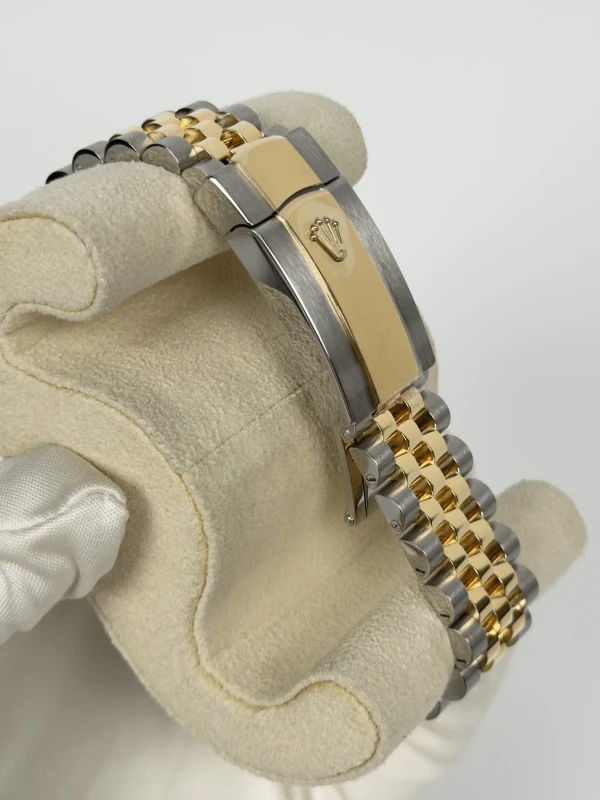 Rolex 36 mm, Oystersteel and yellow gold 126233-0025 4