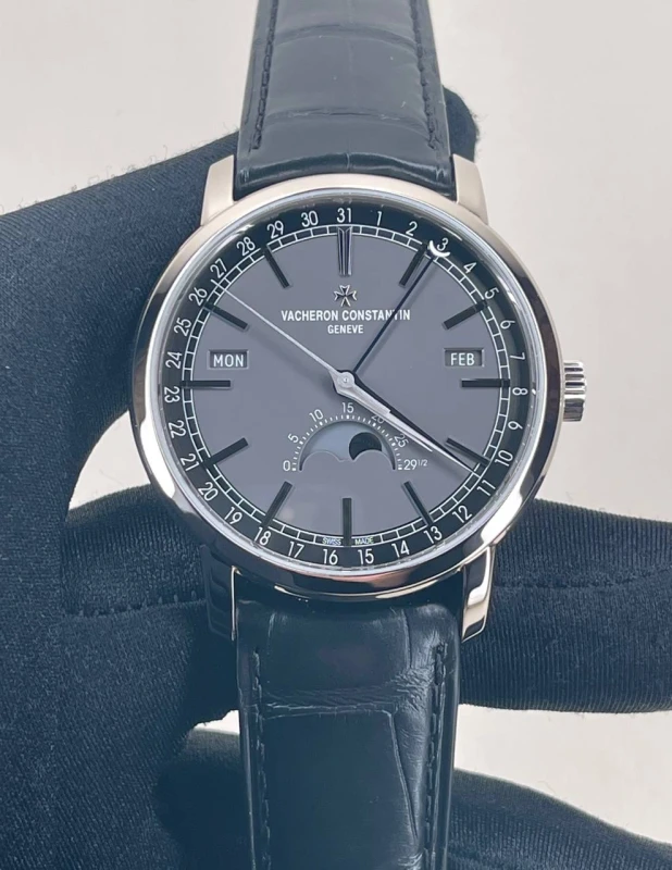 Vacheron Constantin 4010T/000G-B740 5