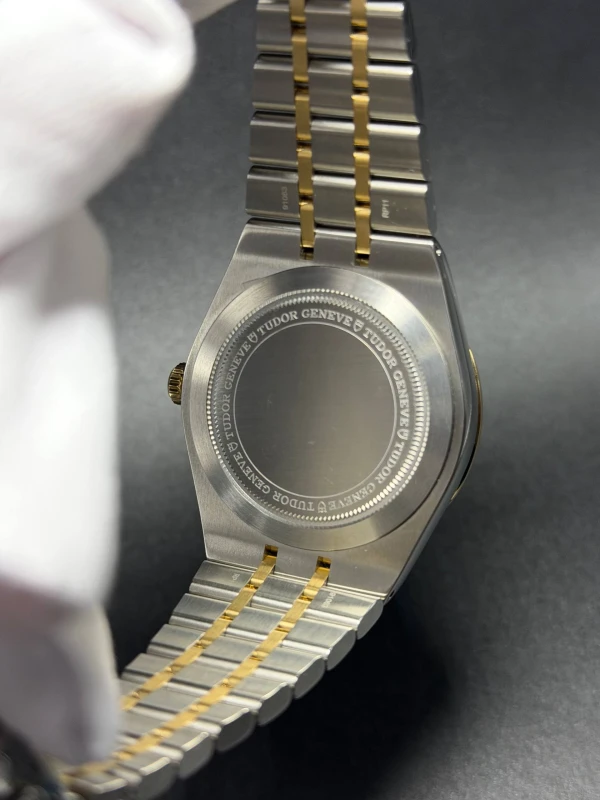 Tudor 41 mm m28603-0007 4