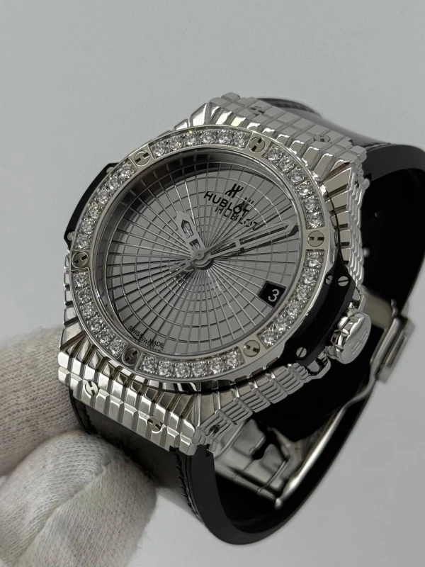 Hublot Caviar Steel Diamonds 346.SX.0870.VR.1204 5
