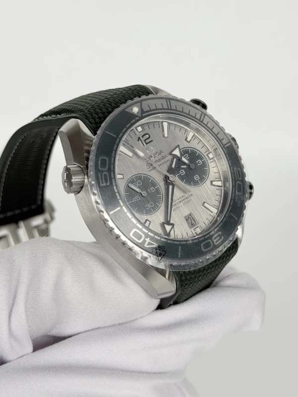 Omega PLANET OCEAN 600M 215.32.46.51.06.001 3