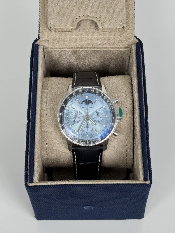 Breitling B19 CHRONOGRAPH 43 PERPETUAL CALENDAR PB1920251C1P1 7