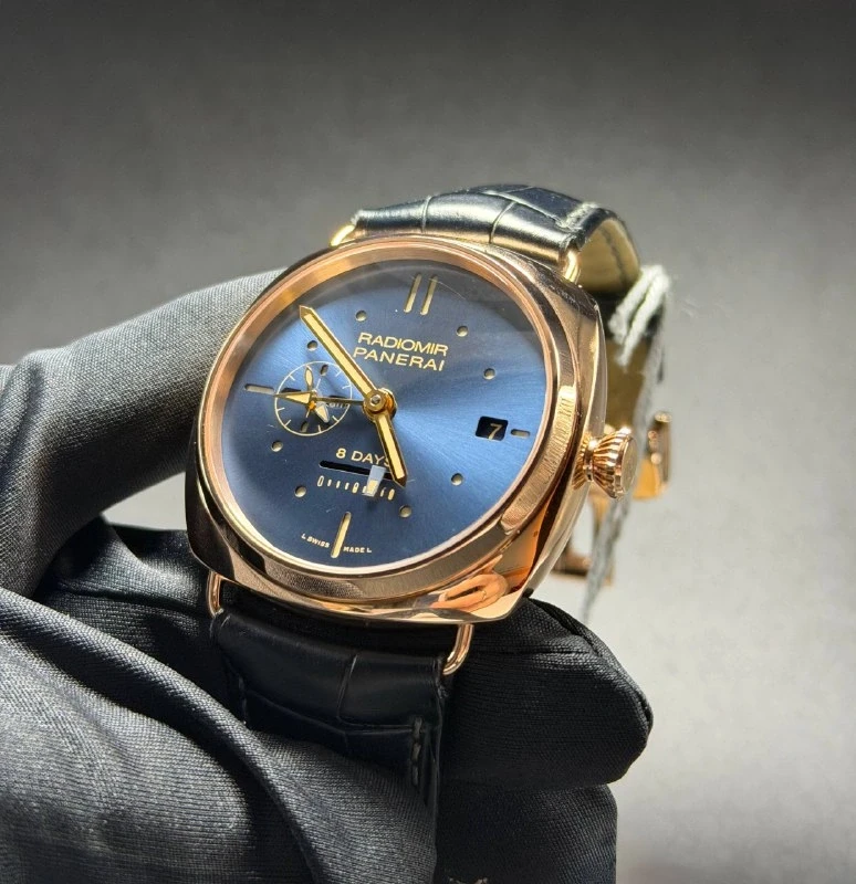 Panerai 8 Days GMT Oro Rosso PAM00538 2