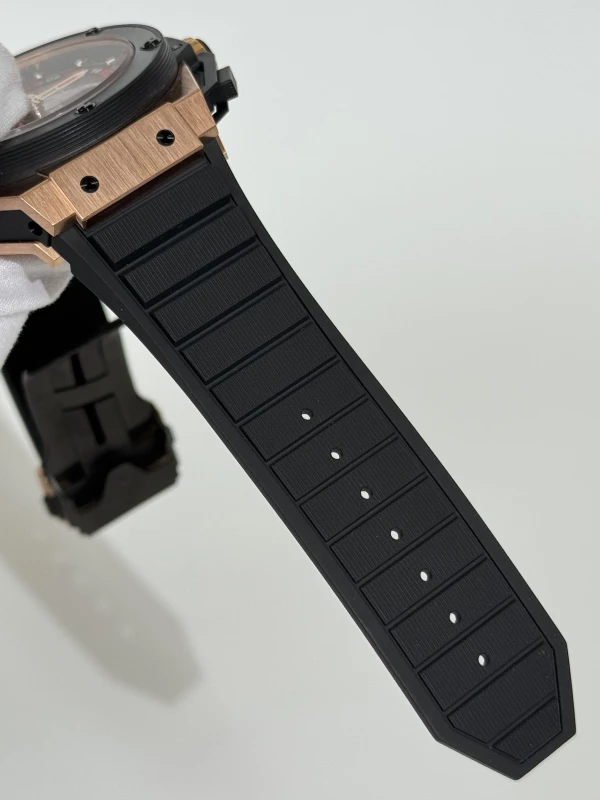 Hublot Red Devil Manchester United  716.OM.1129.RX.MAN11 5