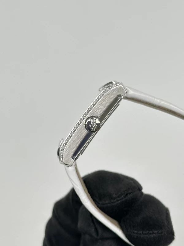 Harry Winston Avenue Squared А2 AVSQTZ38WW009 6