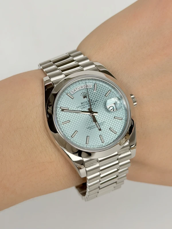 Rolex 40 mm Platinum 228206-0004 5