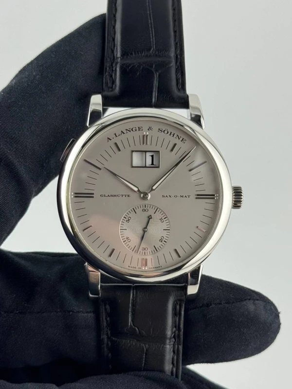 A. Lange & Sohne 308.025 2
