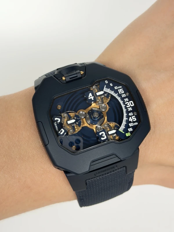 Urwerk Spock UR-120-UR-SATELLITE 7
