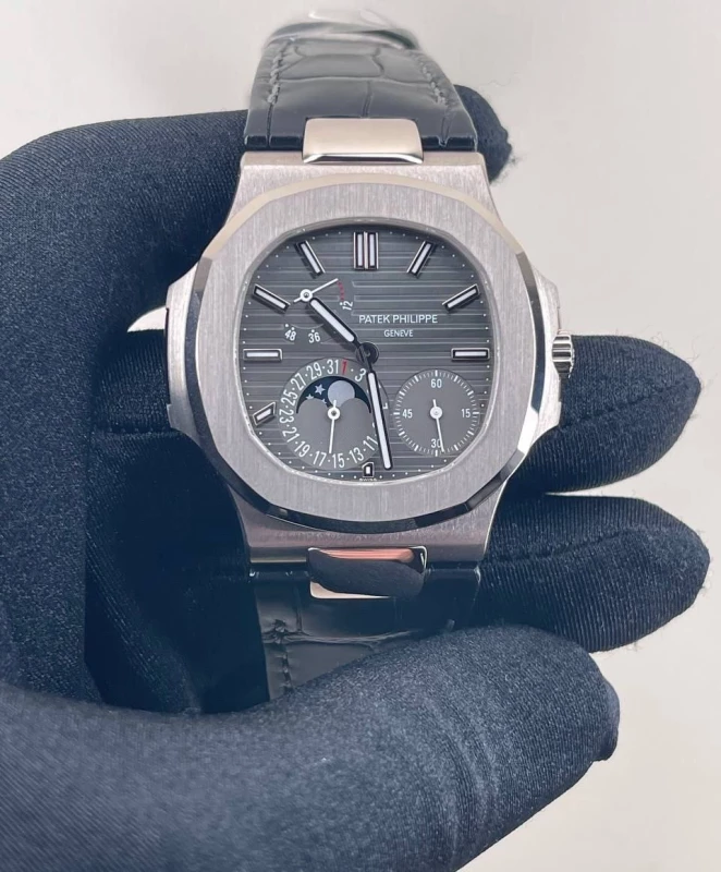 Patek Philippe 5712 5712G-001 2