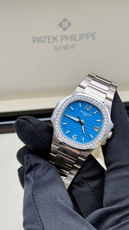 Patek Philippe 7010/1G-013 3