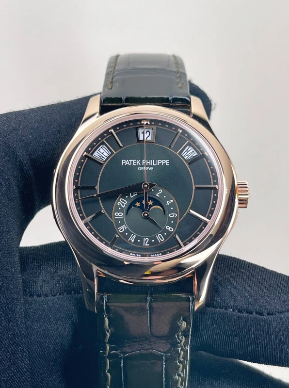 Patek Philippe 5205 5205R-011 4