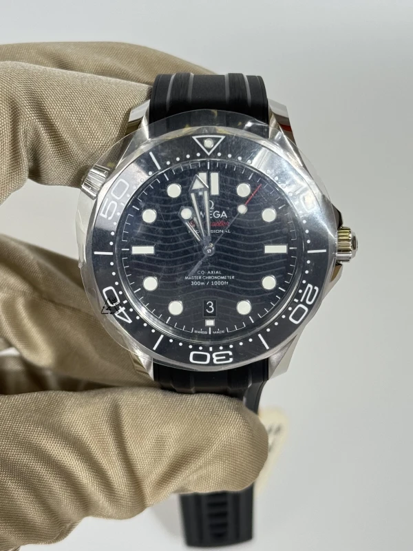 Omega Diver 300M Omega Co‑Axial Master Chronometer 42 mm 210.32.42.20.01.001 2
