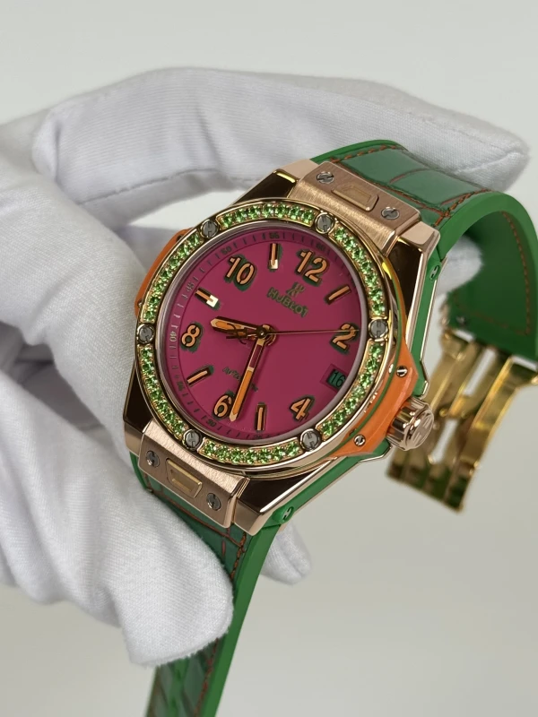 Hublot Pop Art King Gold Apple 39mm 465.OG.7398.LR.1222.POP16 4