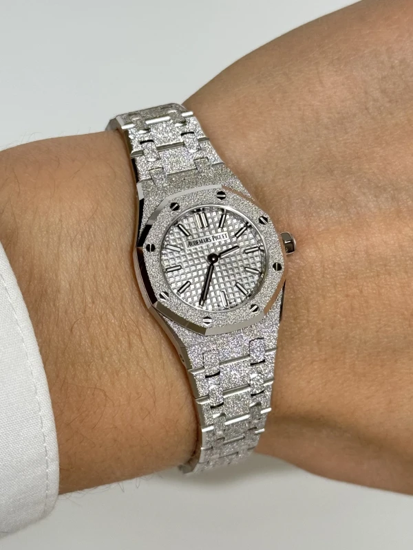 Audemars Piguet MINI FROSTED GOLD 67630BC.GG.1312BC.01-B 6