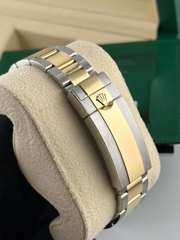 Rolex Date 41 mm Steel and Yellow Gold 126613lb-0002 6