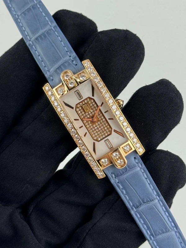 Harry Winston 330/LQRL.MD01/D3.1 3