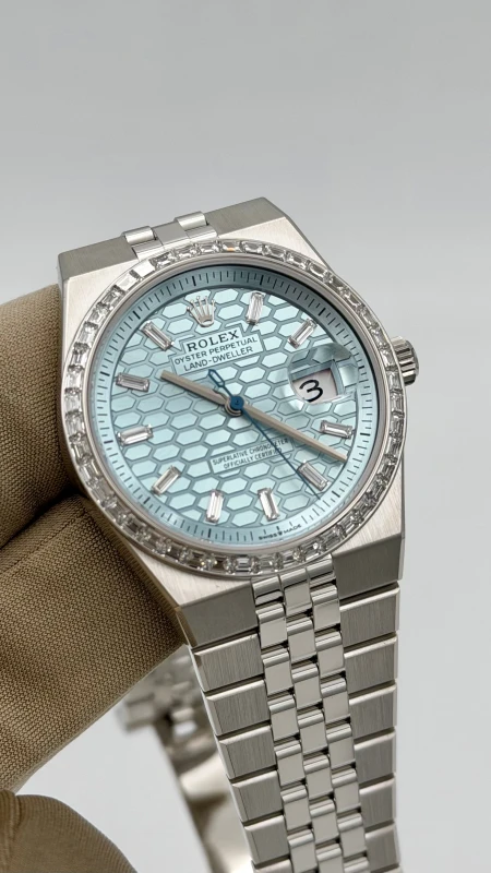 Rolex Land-Dweller 36 mm 127286TBR-0001 3