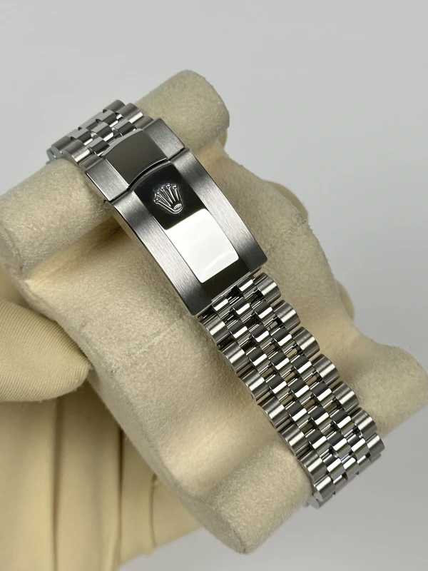 Rolex 41 mm, Oystersteel and white gold 126334-0028 4