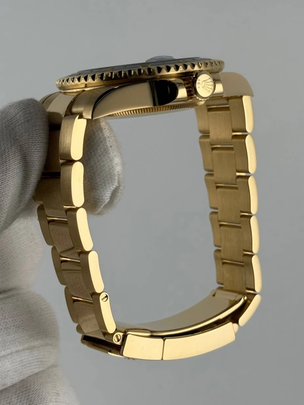Rolex II 40mm Yellow Gold  116718LN-0001 6