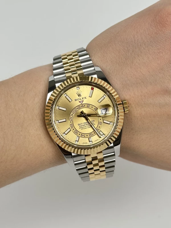 Rolex 42mm Steel and Yellow Gold 326933-0004 6