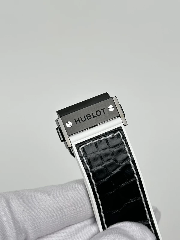 Hublot Chronograph Juventus 521.CQ.1420.LR.JUV18 8