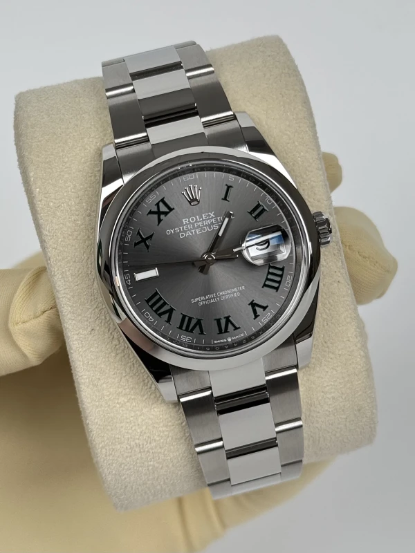 Rolex 36 mm Steel 126200-0018 3