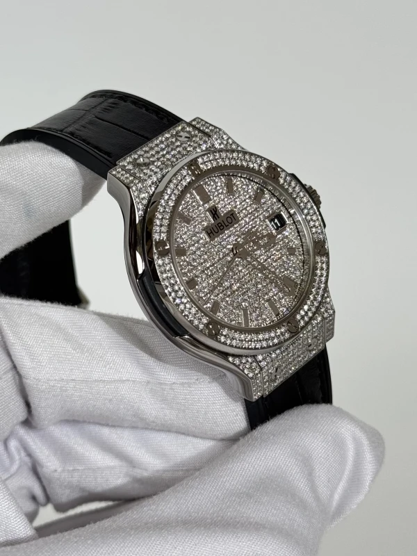 Hublot Titanium Diamonds 565.NX.1171.LR FIX 2