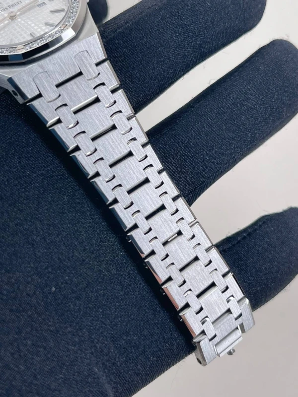 Audemars Piguet Quartz Steel 67651ST.ZZ.1261ST.01 6