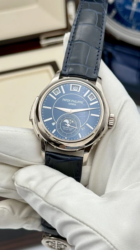 Patek Philippe 5207 5207G-001 3