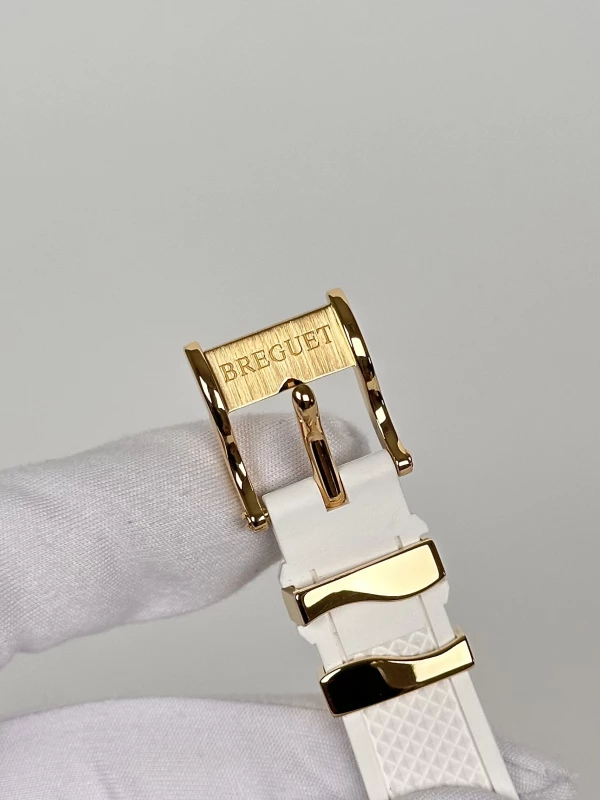Breguet Ladies 8818 8818BA/59/564/DD00 8