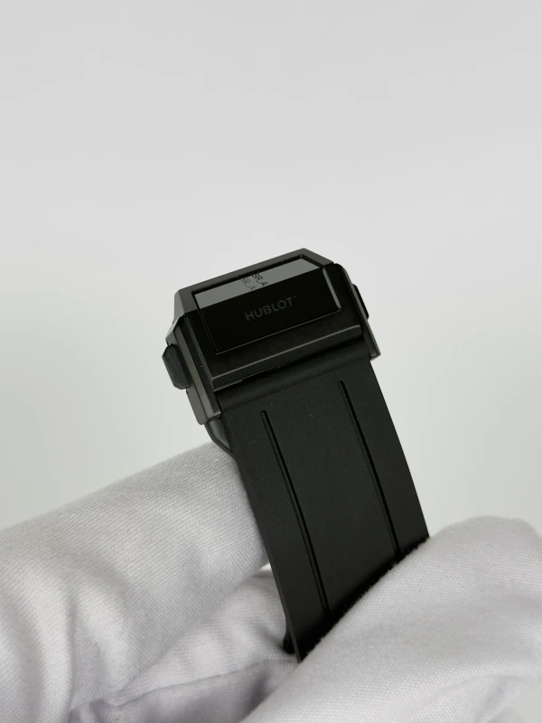 Hublot By Samuel Ross All Black 441.CX.1140.RX.SRA26 6