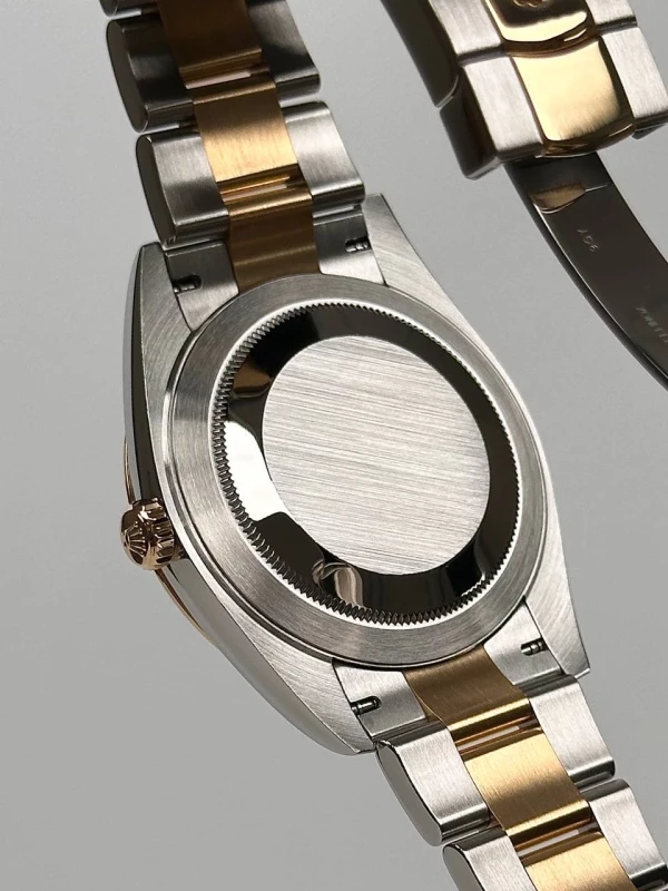 Rolex 41 MM, STEEL AND YELLOW GOLD 126333-0019 8