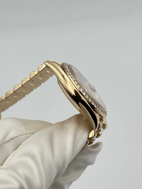 Rolex 40 MM, YELLOW GOLD AND DIAMOND 228348rbr-0002 4