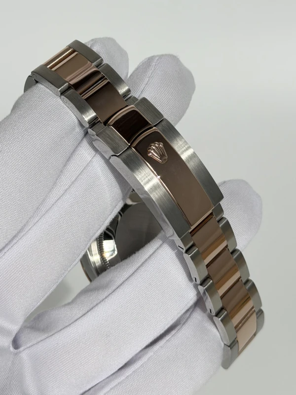 Rolex 36 mm, Oystersteel and Everose gold 126231-0020 3