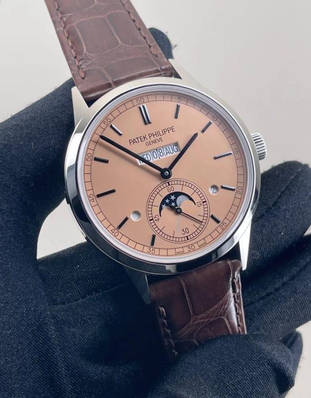 Patek Philippe 5236P-010 3