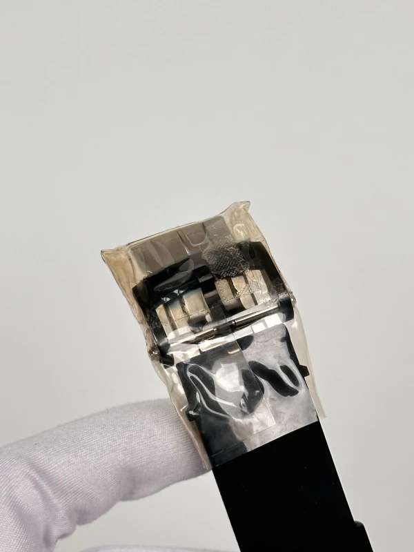 Romain Jerome CH.T.BBBB.00 8