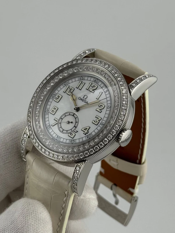 Omega N° 1 "Pilots 1938" Aquarella Diamonds 5775.71.56 5