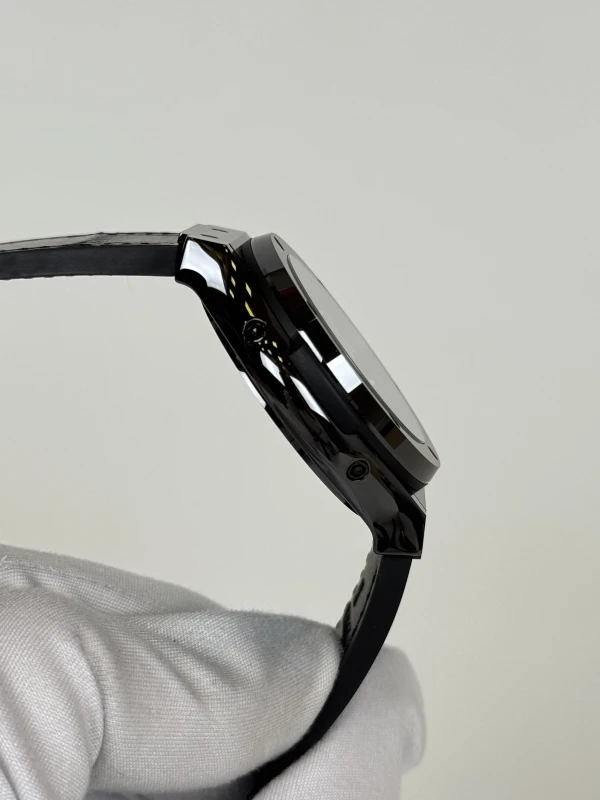 Hublot AEROFUSION MOONPHASE BLACK MAGIC 547.CX.0170.LR 5